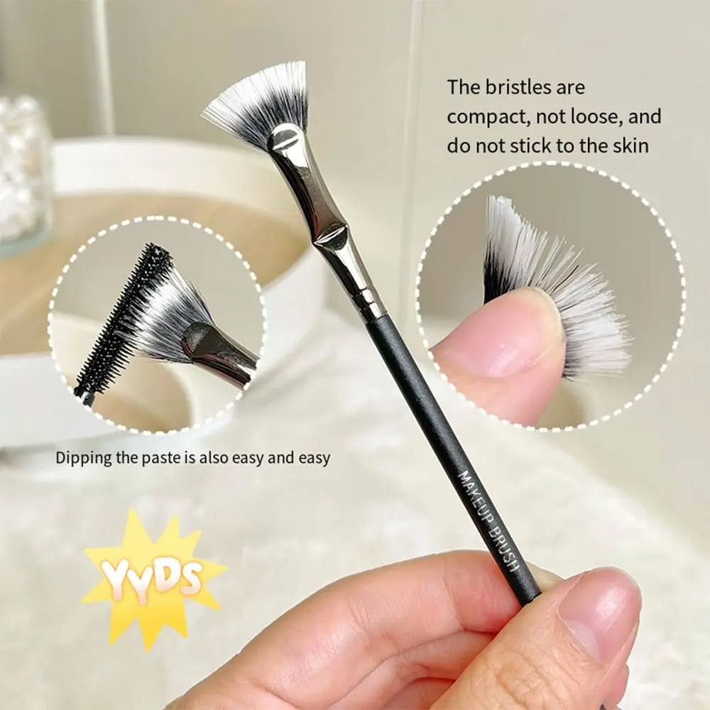 Brosse de maquillage coudée en forme d'éventail, brosse à cils clairement enracinée, brosse professionnelle pour Mascara, manche en bois, outil de maquillage fin
