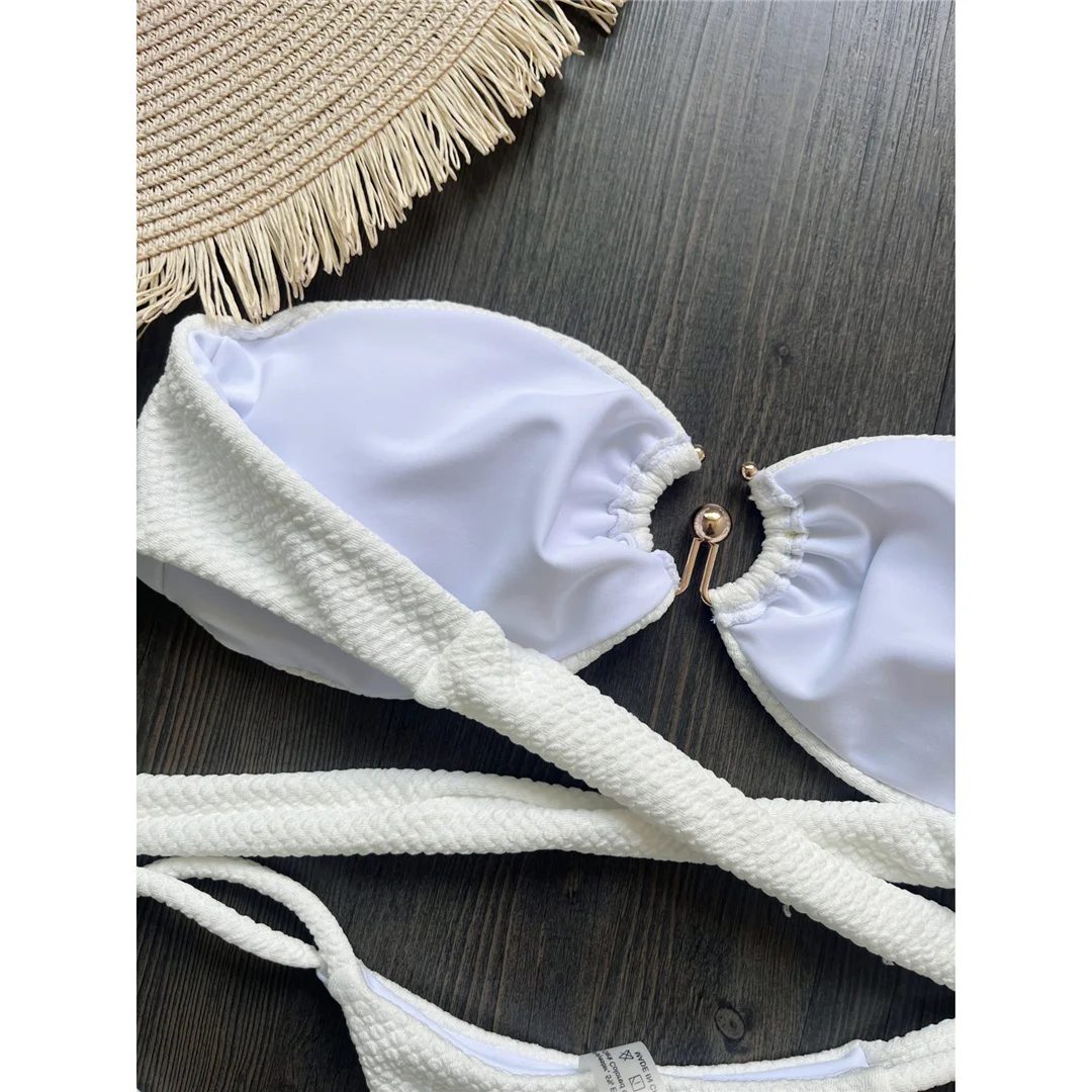 Neuer Bikini mit Faltenmuster, Bandeau-Oberteil, Metallring, Tanga-Schnitt, Damen-Badebekleidung, zweiteiliges Bikini-Set, Badeanzug, Badebekleidung, Modell V6403. – Detail 9