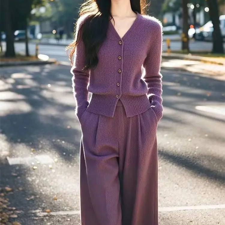 

Осенний модный вязаный топ с v-образным вырезом, широкие брюки, комплект из двух предметов, повседневный удобный комплект с длинными рукавами E12155