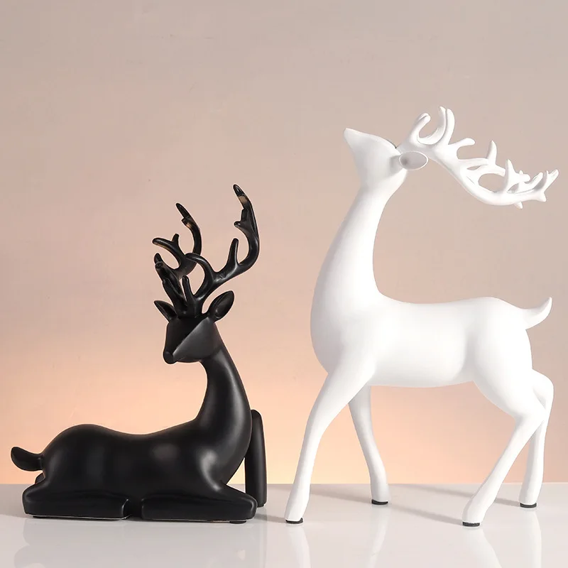 

Black And White Reindeer, A Pair Of Soft Furnishings, Light Luxury Style Home Crafts, Wine Cabinet, TV Cabinet Decoration