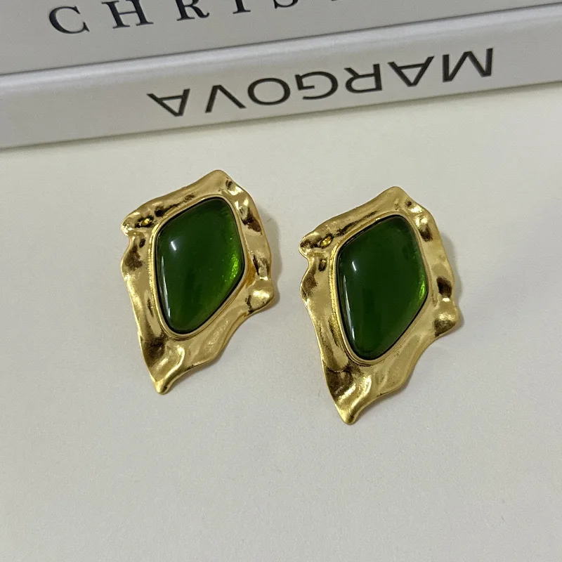 European And American Retro Luxury High-End Geometric Leaf Pleated Diamond-Shaped Gemstone Earrings For Women
