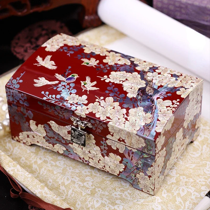 Luxury Lacquerware Jewelry Box with Mother of Pearl Inlay for Wedding Gift Elegant Engagement Three Gold Storage Box