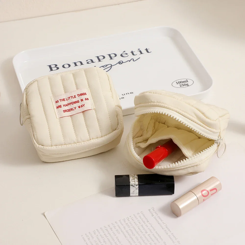 Korean Mini Cute Square Cosmetic Bag Women Portable Earphones Lipstick Sanitary Napkins Storage Pouch Small Makeup Zipper Bags