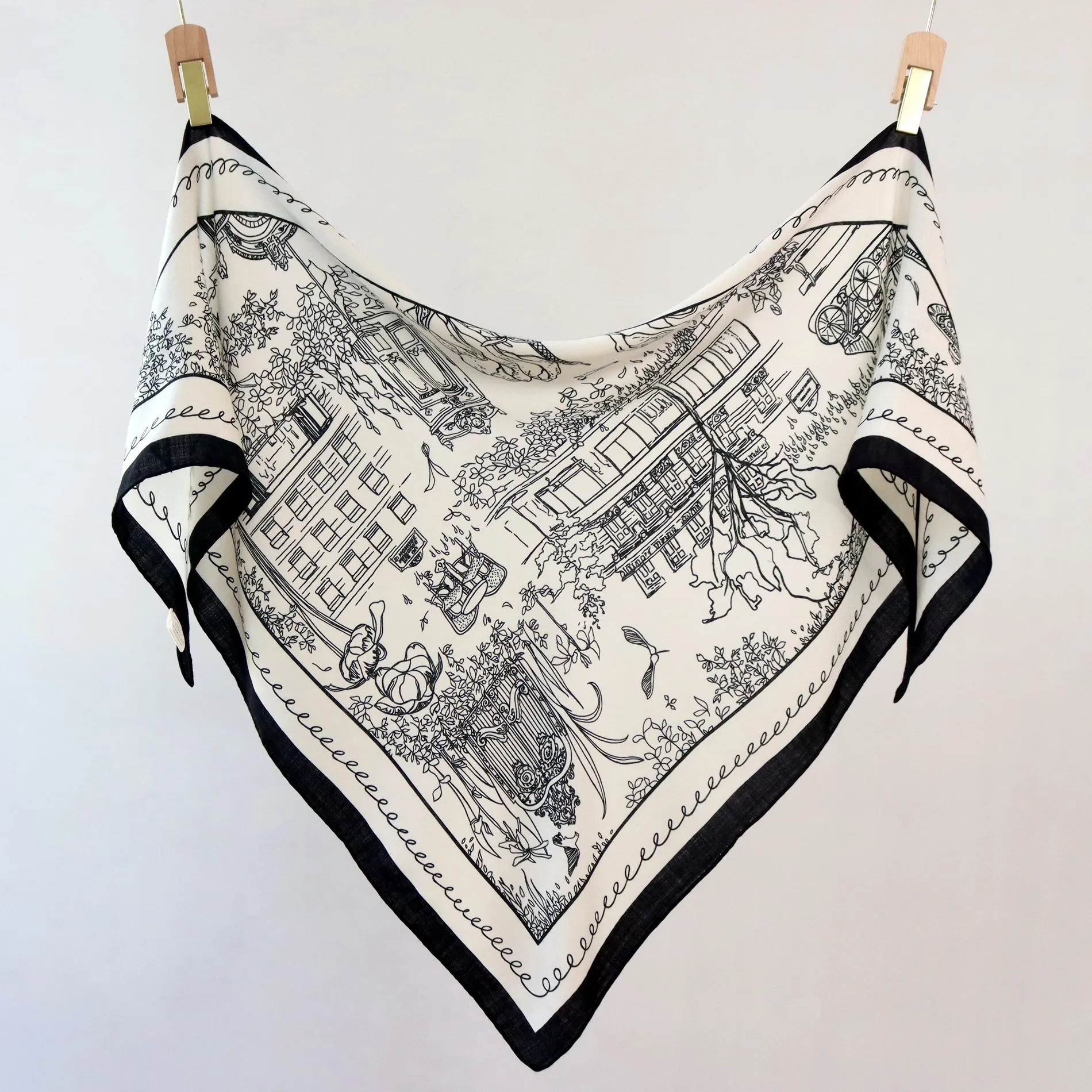 

Triangle Scarf Luxury Designer Shawls Winter Large Pashmina Scarves Hijabs Head Bag Accessories Christmas Gift