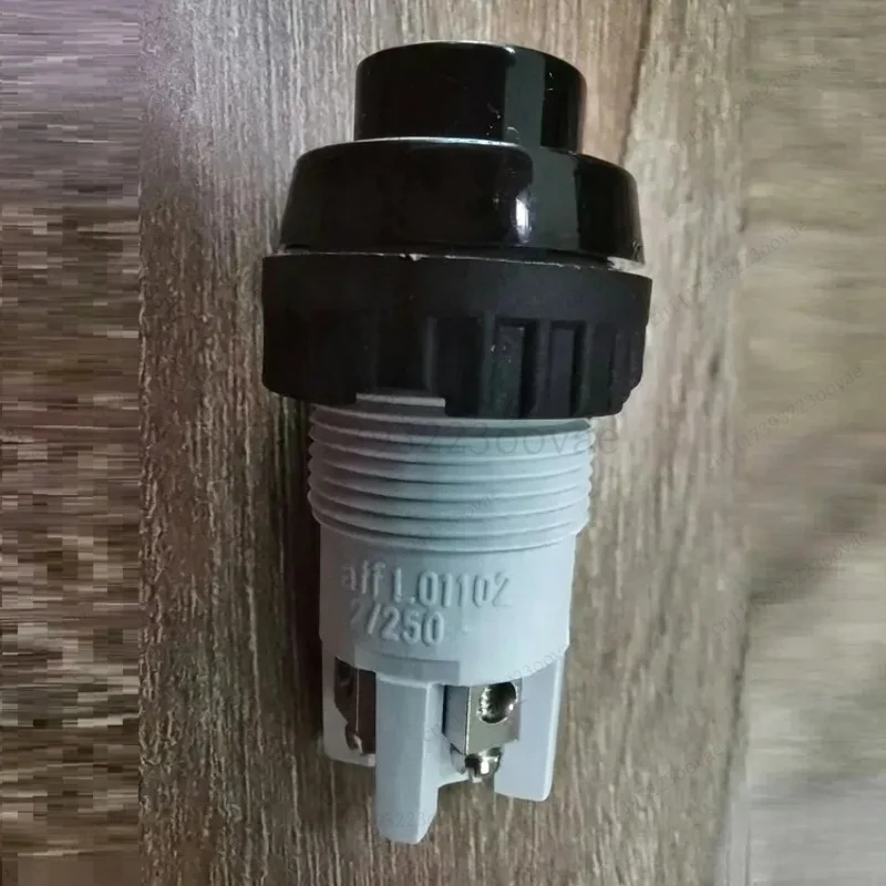Df 1.01.102.011/0104 Self-Reset Button Switch 1NC+1NO Momentary Push Button for Cutting Machine Industrial Control Parts