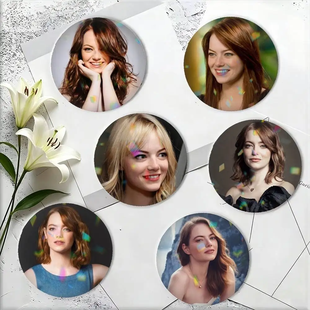 

Emma-A S-Stone La La Land 25mm 32mm 44mm 58mm 75mm Brooches Badges Pins for Accessories Gift