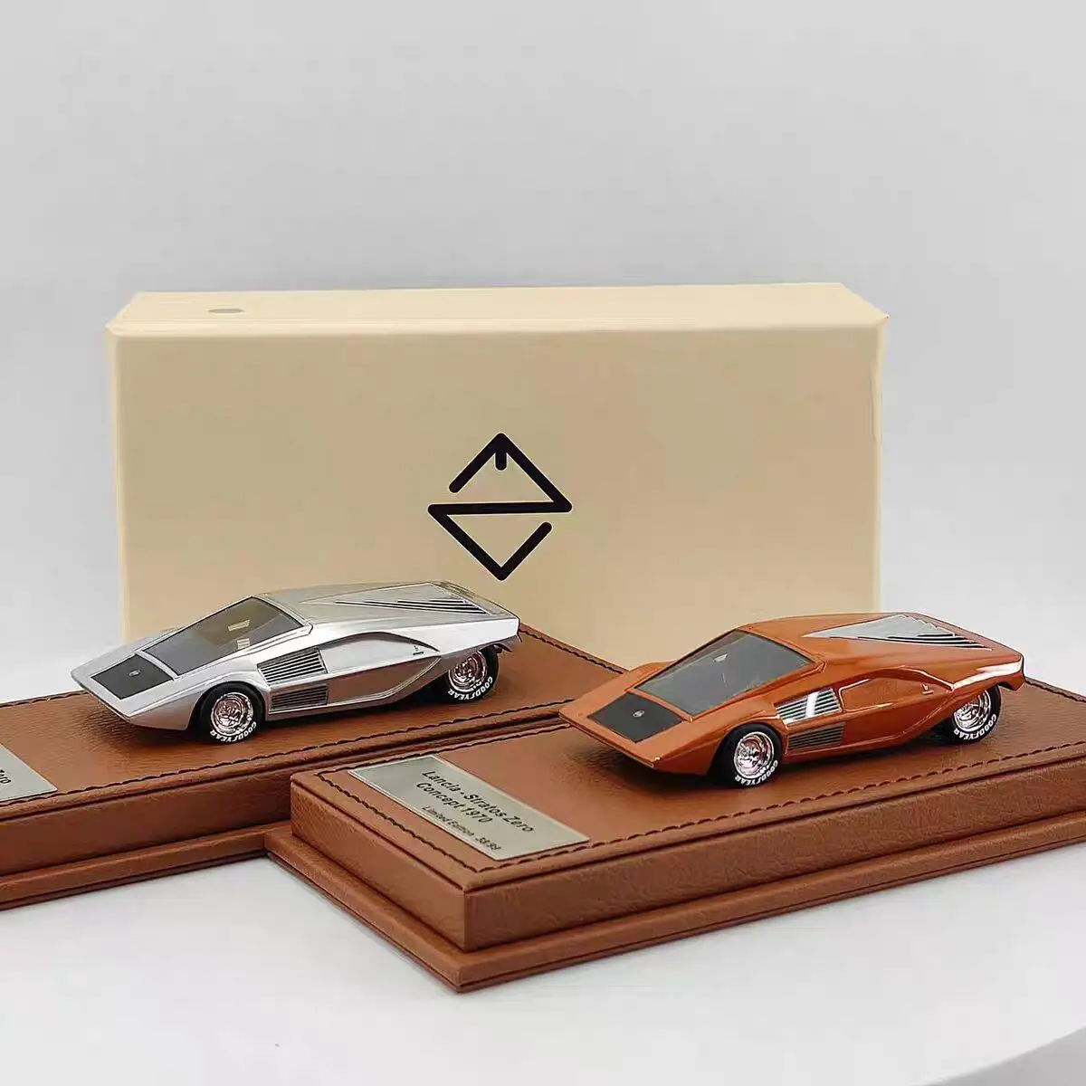 ENGUP 1:43 Scale Lancia Stratos Zero Concept Car 1970 Resin Car Model