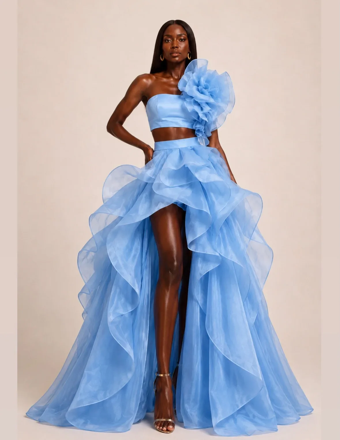 Customized Women's Sexy Strapless Sleeveless 2-Piece Prom Gowns Blue Ruffled Organza Backless High/Low Birthday Party Dresses