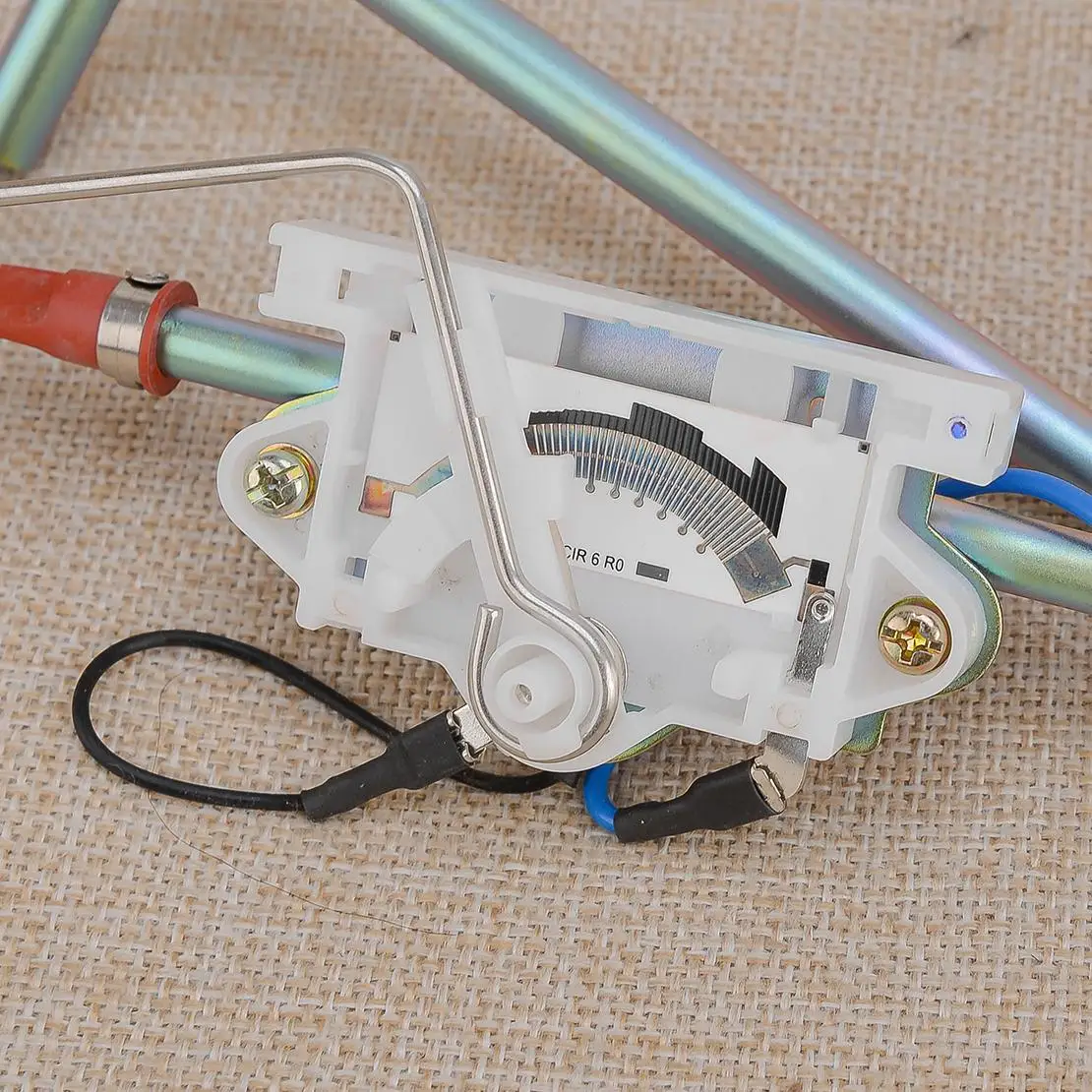 

Rear Fuel Tank Sending Unit FMSU-5DER Fit for Ford F250 F350 V8 6.9L 7.3L 1989 1988 1987