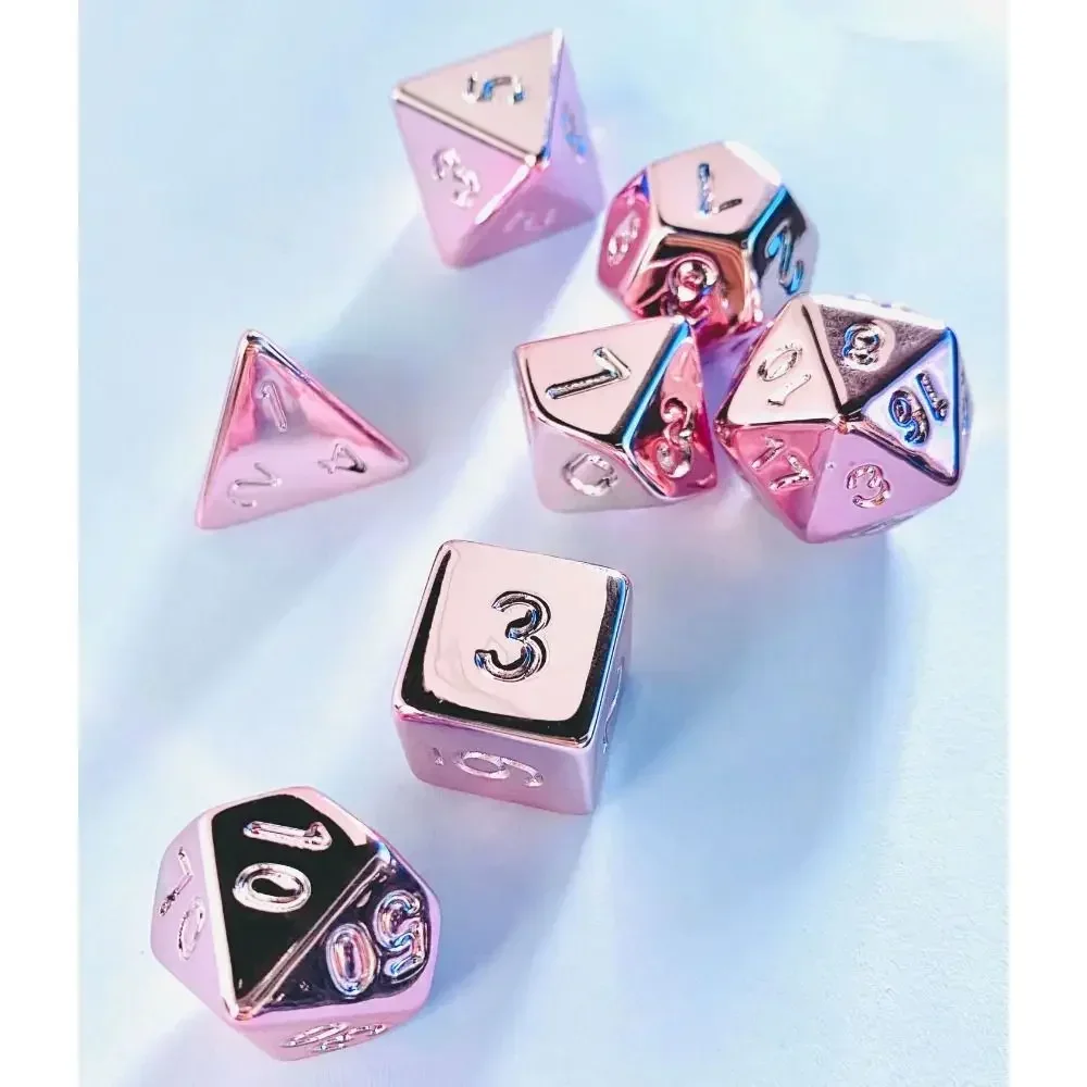 Nieuwe Stijl 7 Stks/set Gold Plating Dobbelstenen Cthulhu Dnd Run Dobbelstenen Tafelspellen Rpg Veelhoekige Dobbelstenen Set Kinderbordspel
