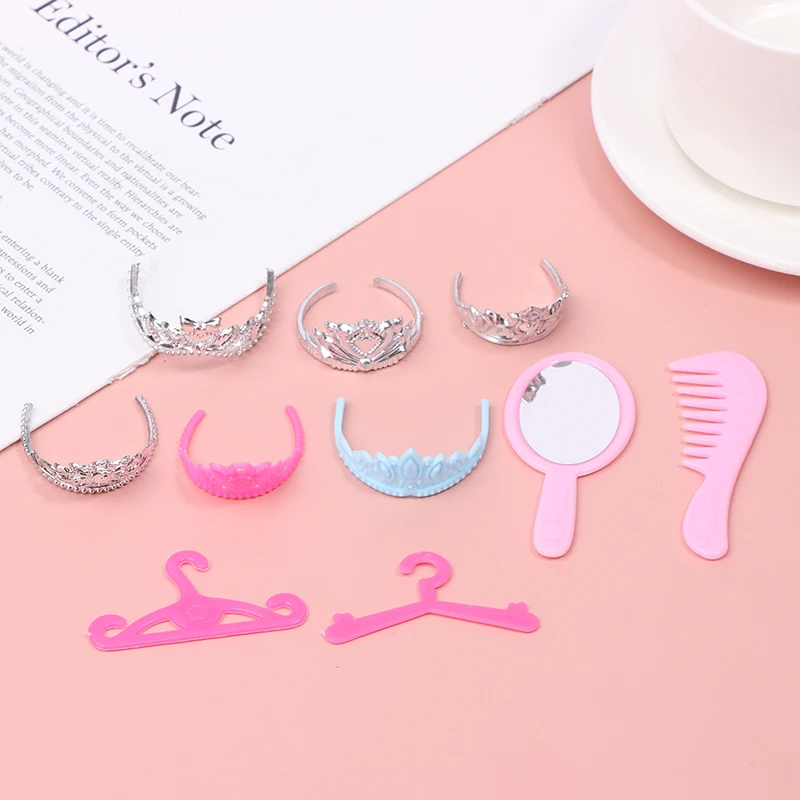 10pcs Dollhouse Electroplated Crown Necklace Earstuds Bracelets Earrings Pendant Pack Accessories Dressing Princess Doll Toy