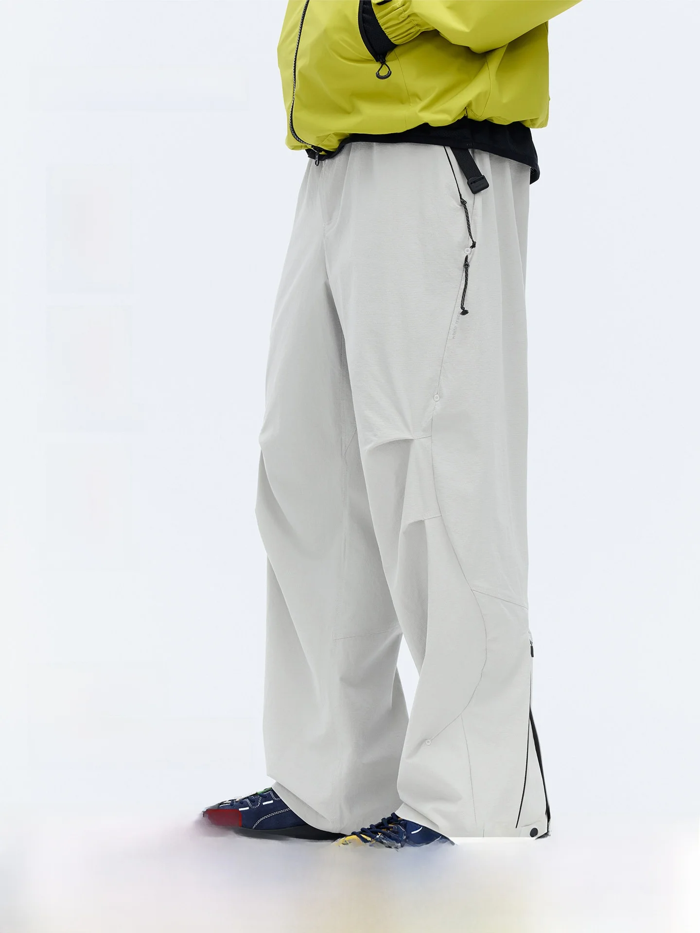 

Белые повседневные брюки прямого кроя для активного отдыха, мягкие парашютные брюки из нейлона для молодежи, весенняя коллекция