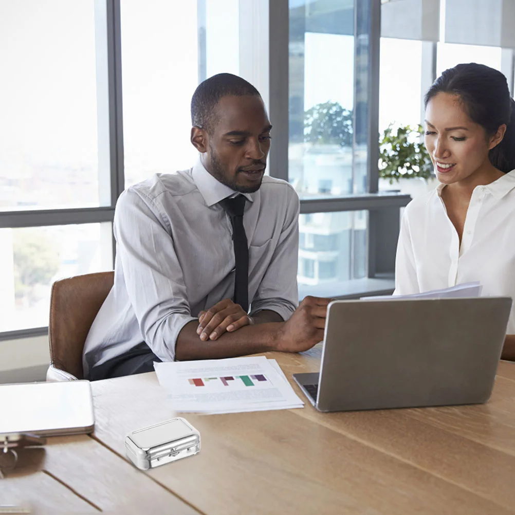 

Outdoor Ashtray Cigarette Decoration Ornament Portable Decorative Office Creative Convenient Ashtrays for Outdoors