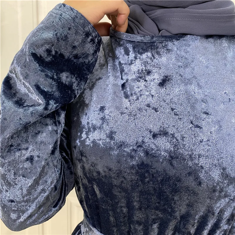 UNI الشتاء أزياء اللباس المخملية طويلة الأكمام قفطان عباية إسلامية اللباس كيمونو تركيا رداء الملابس الإسلامية النساء