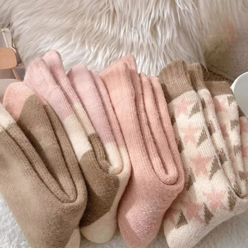 4 pairs of women's autumn winter thick warm mid tube socks sweet breathable sweat absorbing simple comfortable casual socks