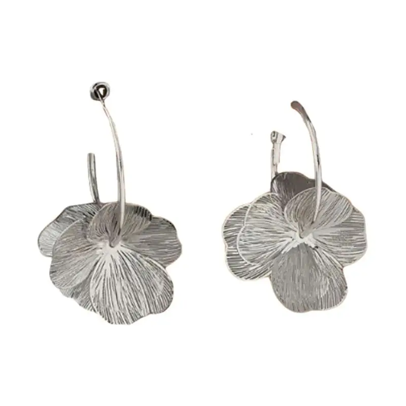 

9HJK Unique Golden Flower Charm Drop Earrings Premium Alloy Design Outfit Elevator