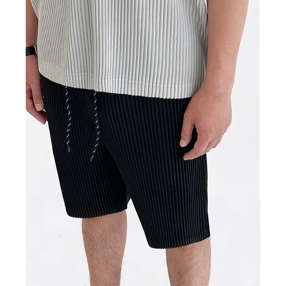 Miyake Pleated Shorts Pants with Belt Men 2023 Summer New Shorts High Bounce Wind Basketball Sports Casual Pants Clothing