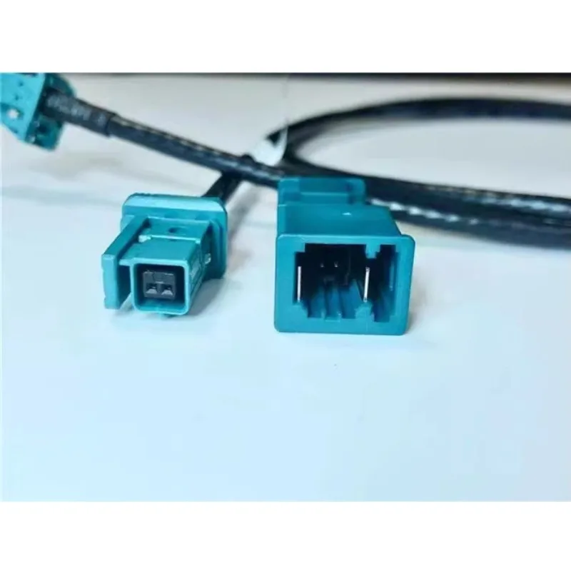 

MATEnet 1000base-T1 Connecting Line 2302454 2302510