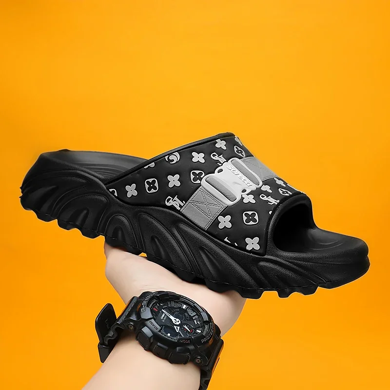 

Брендовые мужские тапочки, нескользящая модная удобная мужская обувь с мягкой подошвой, мужская роскошная обувь большого размера, пляжные тапочки, водные