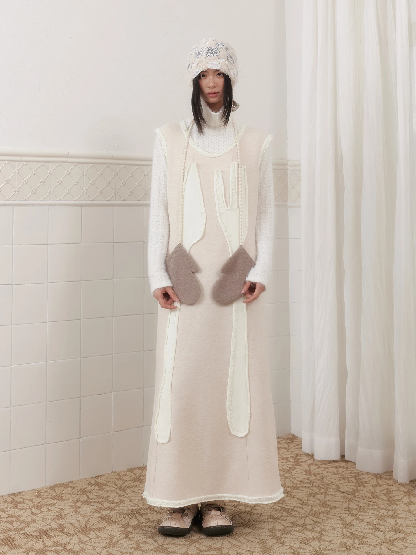 

SENSSELF Original Design Knitted A-Line Dr with Knife And Fork Patch in Cr Color Loose Fit Casual Sle Women's Dr