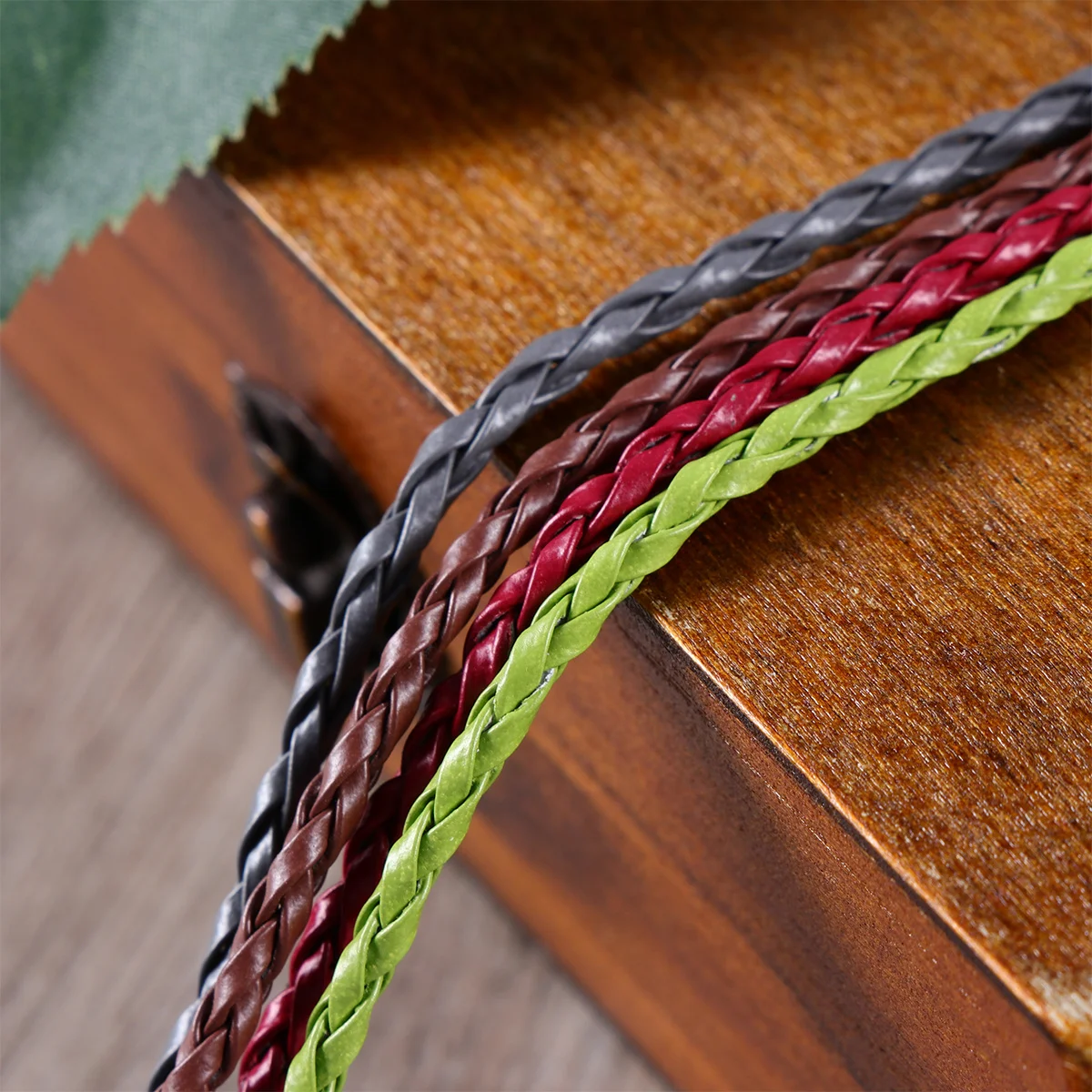 

Angoily 4 Colorful Eyewear Retainer Universal Fit Steel Coils Sunglasses Cord for Glasses