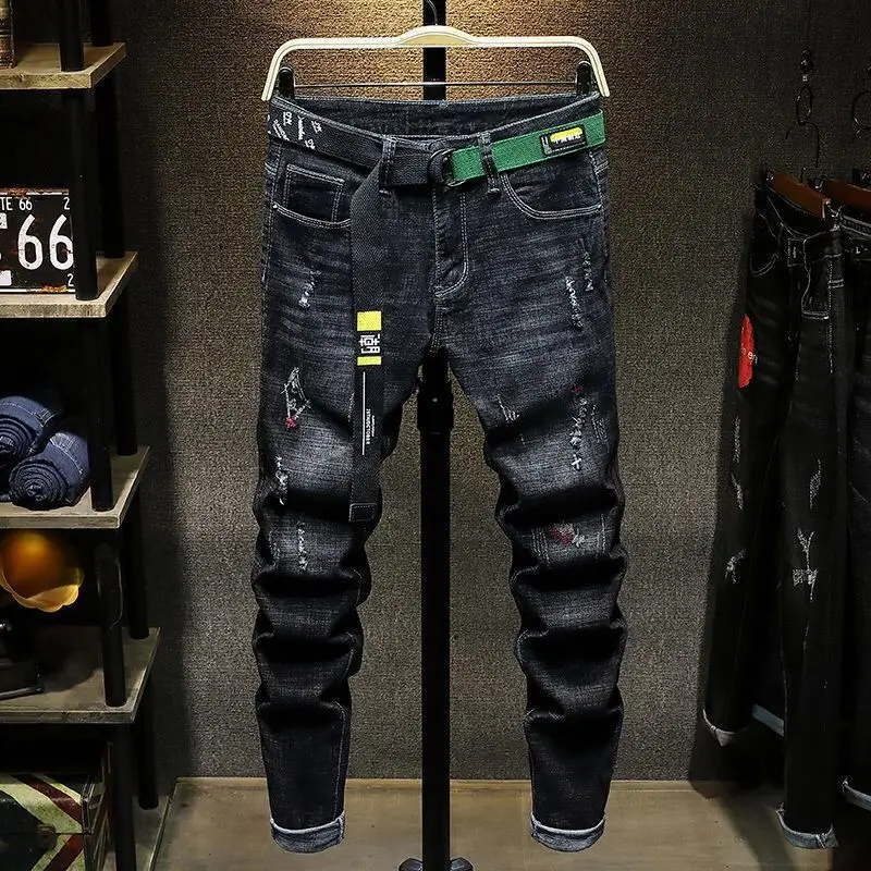 Moda high-end coreano luxo streetwear punk casual fino ajuste jeans para primavera e outono com design de bordado 3d jeans