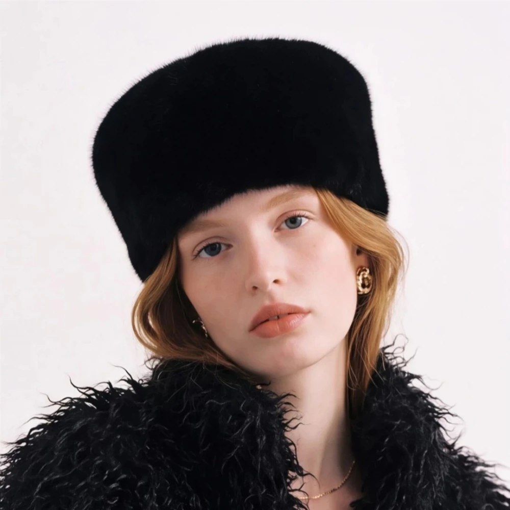 Winter Women Niche Plush Pillbox Hat Warm Elegant British Style Ins Trendy Simple Beret Outdoor Party Dating Hat