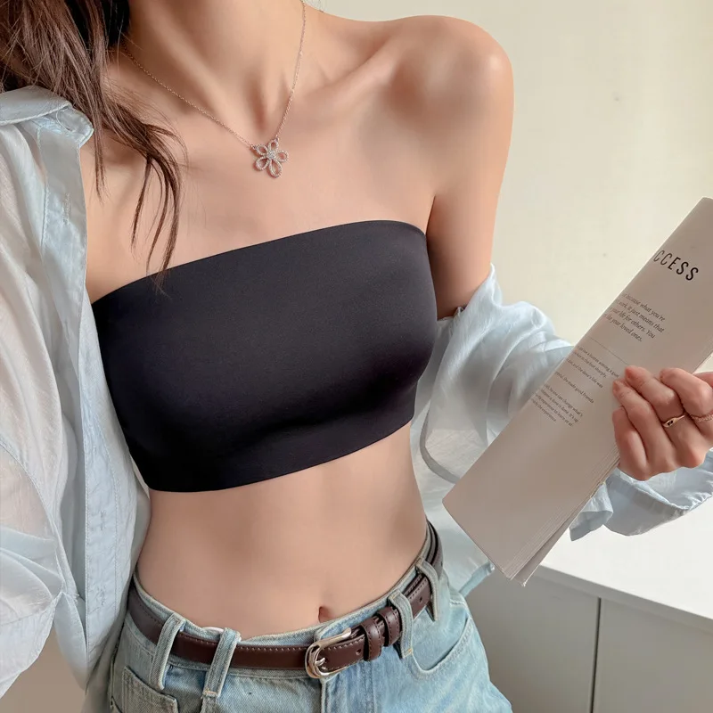 Summer Casual Sleeveless Tank Top Cool Breathable Women's Slim-Fit, Versatile Simple Solid Padded Cups