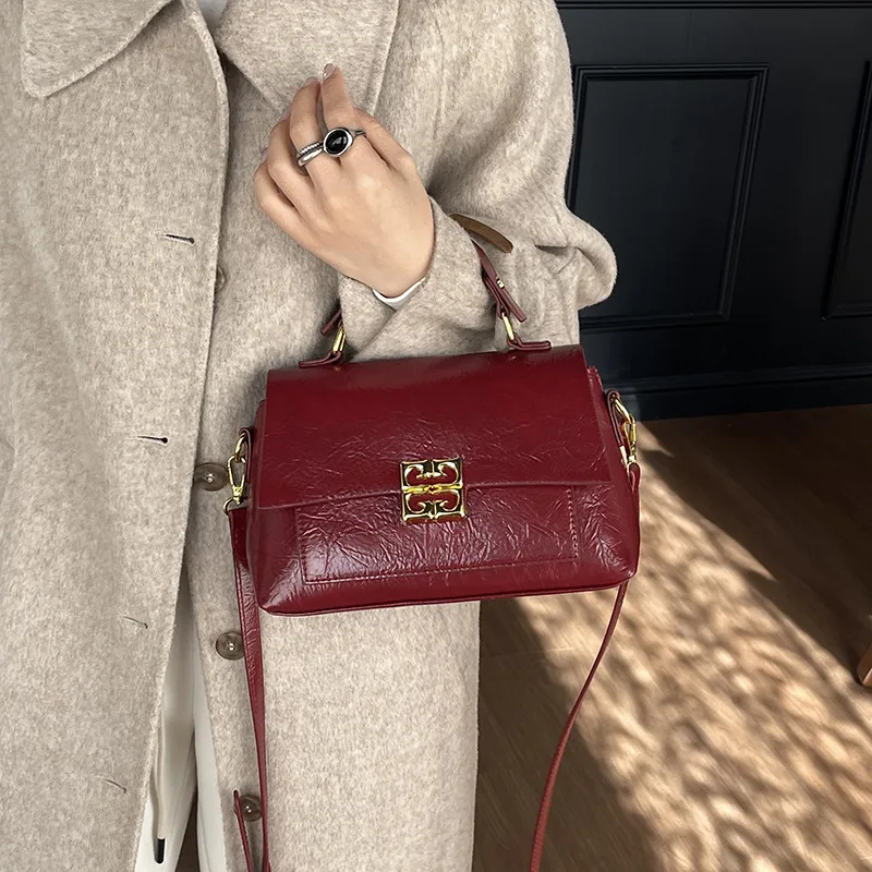 

2026 AW Vintage Women's Shoulder Bag - Luxe Mini Square Tote, Korean Indie Style, Premium Leather Look Crossbody Purse for Women