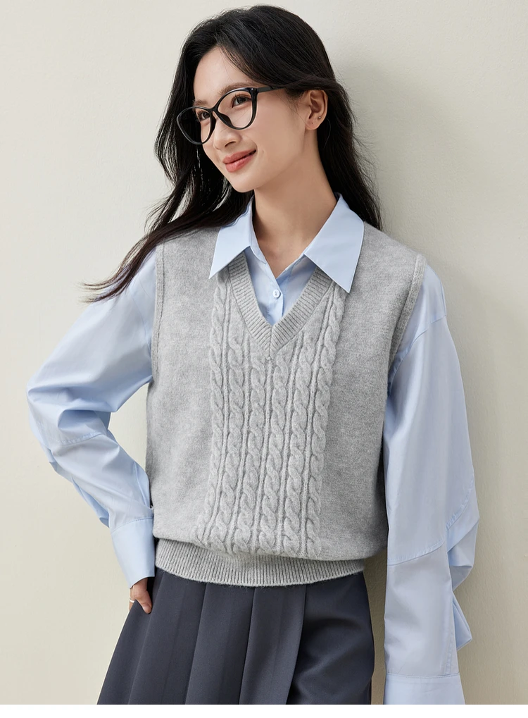 SENTUBILA Knitted Sweater Vest for Women Winter V Neck Sleeveless Solid Preppy Style Short Vest Tops Female 2024 New W44J58704