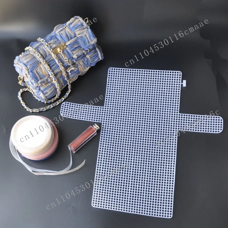 

Deer style, wool hand-woven, cut plastic mesh piece, change bag, crossbody woven bag.