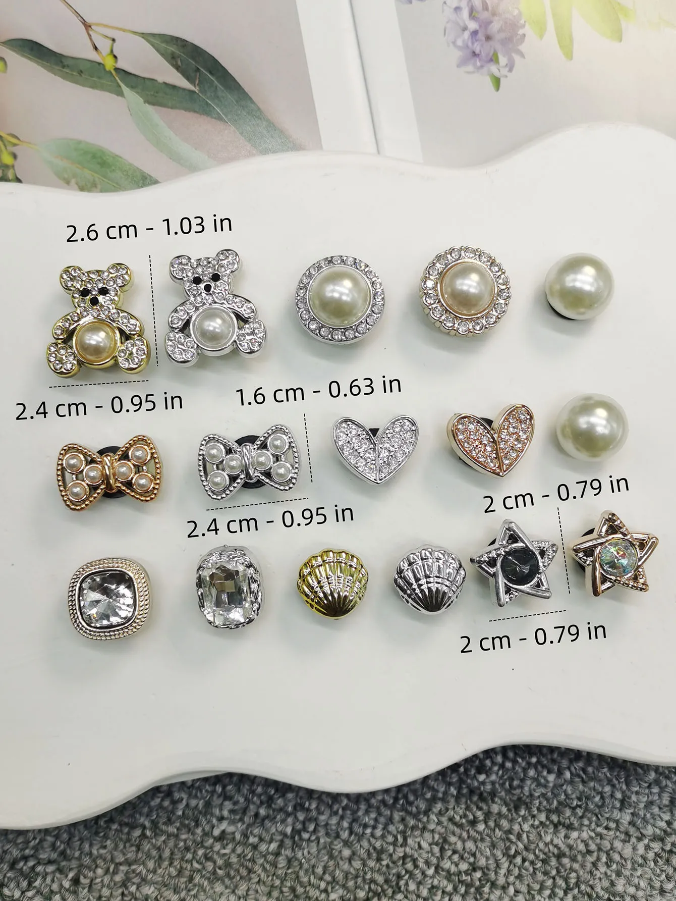 16-teiliges Set Harz-Bären-Schuhcharms Zubehör Herzförmige Schuh-Clips für Clogs DIY-Dekorationen Künstliche Perlen Schleifen-Schuhclips – Detail 10