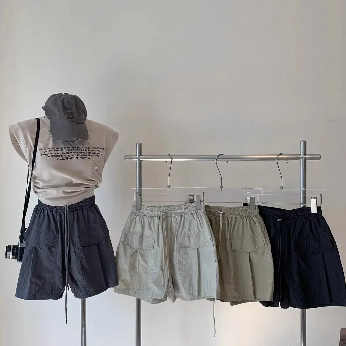 

Summer Korean Solid Color Casual Shorts Female American Fashion Outwear Versatile High-waisted Thin Straight Cargo Shorts Simple