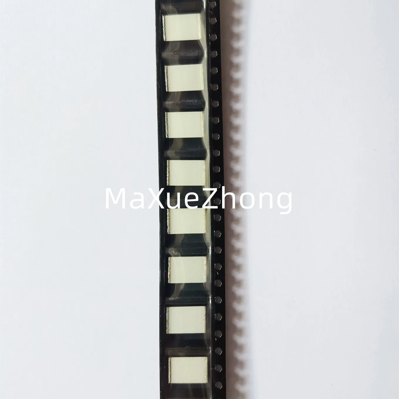 

Original new 100% ECWU1105KCV CBB thin film capacitor 3925-1.0UH 10% 100V 9.8x6.3x5.1MM (Inductor)