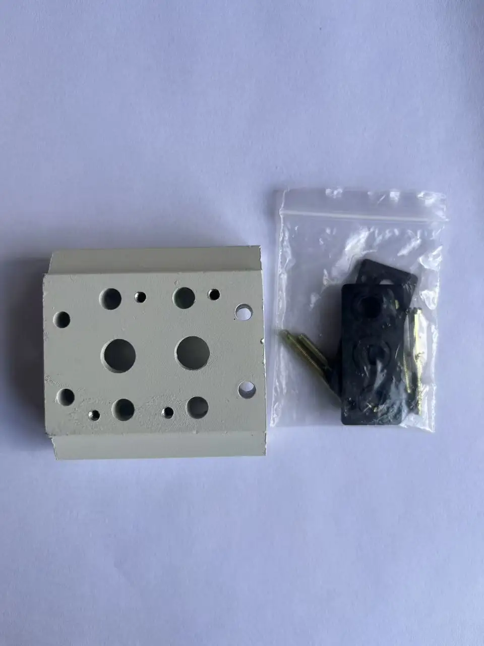 200M-1F/2F/3F/4F 20…