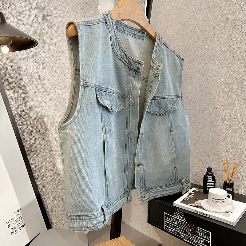 

Light Denim Sleeveless Jacket Short Length Open Cardigan Outerwear for Small Stature Women Commute Style High Waist Straight Cut