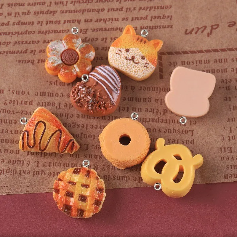 10Pcs Popular Simulation Food Bread Cake Charms Cute Cat Bear Toast Donut Resin Pendants for Jewelry Make DIY Keychain Accessory