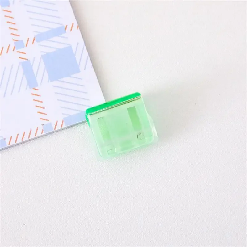 Securing Clips Reusable Durable Plastic Multi-purpose New Office Accessories Paper Clips For Student School Office Multicolor