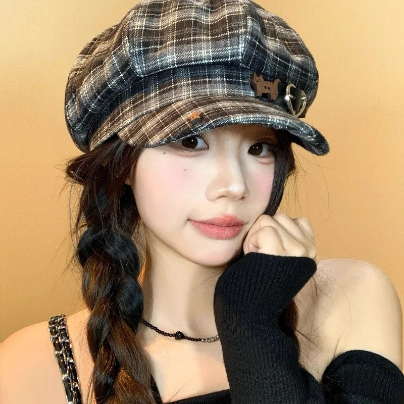 Retro Black Checkered Octagonal Cap Japanese-style Sweet And Edgy Versatile Hat Coffee-brown Outdoor Warm Decorative Hat