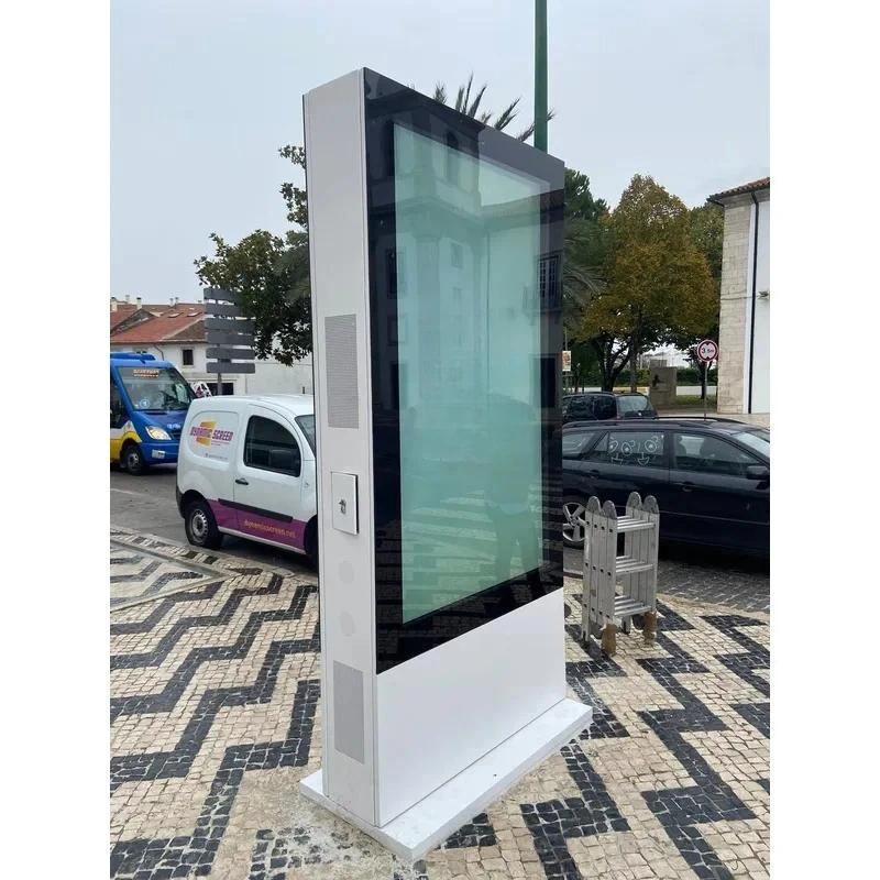 High IP65 Waterproof 4K Outdoor Advertising LCD Digital Signage Screen 3500Nits Floor Stand for Education Shopping Retail