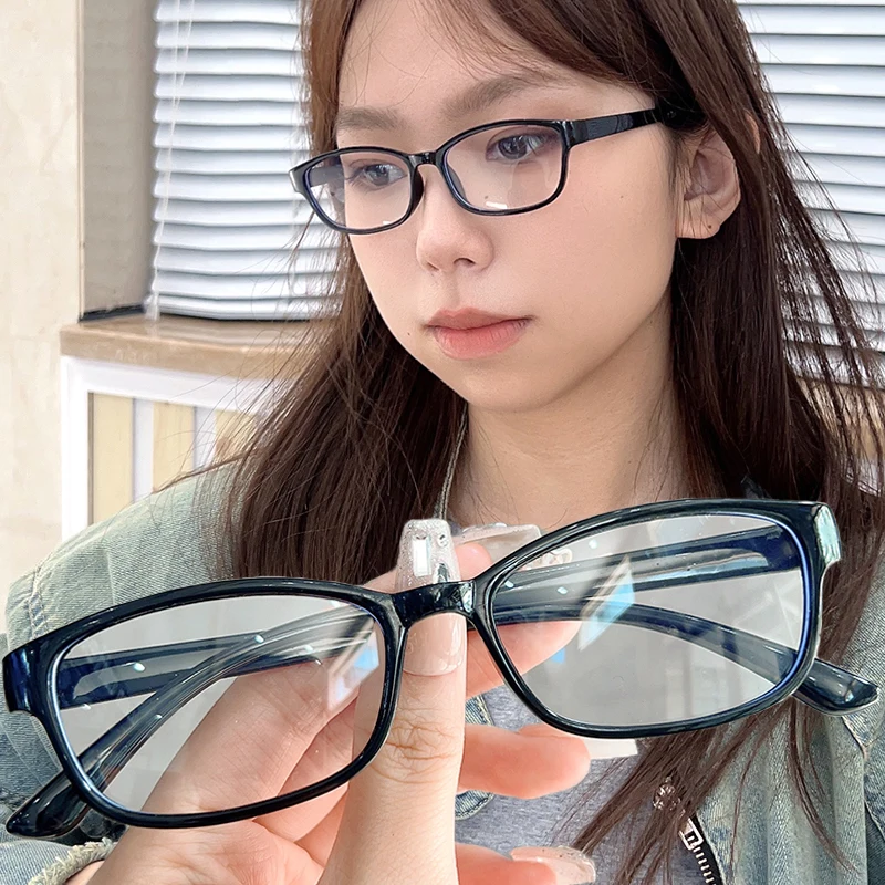 Plastic Narrow Frame Glasses Women Retro Anti Blue Light Eyeglasses Reading Computer Eyewears Small Square Optical Spectacle