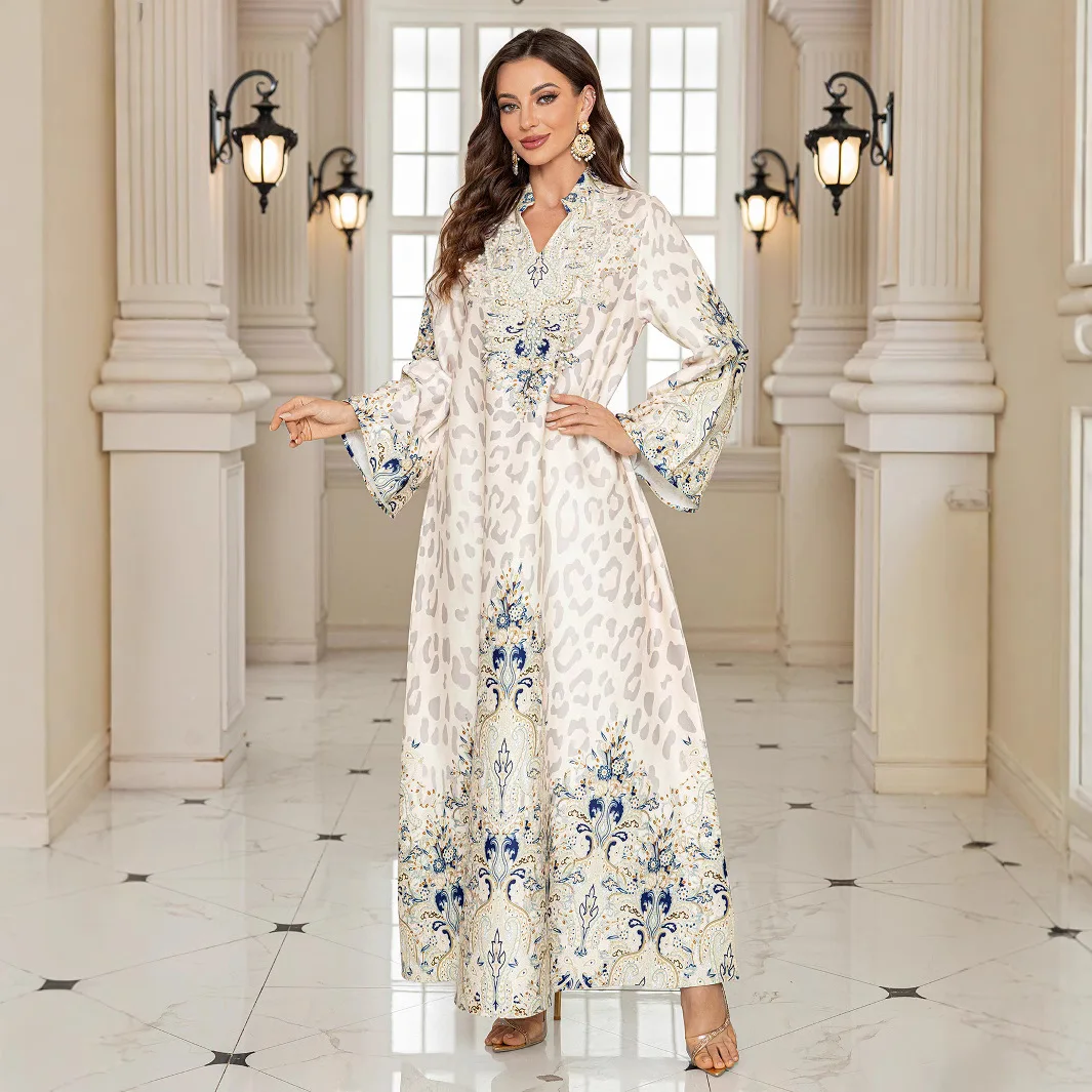 Abito musulmano mediorientale con stampa leopardata e perline di diamanti Abito arabo Abaya femminile
