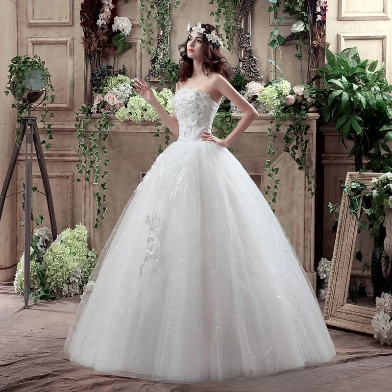 エレガントなウェディングドレス女性シンプルなアップリケブリンブリンホワイトストラップレスレースアッププリンセスフロアレングスプラスサイズ花嫁ボールガウン