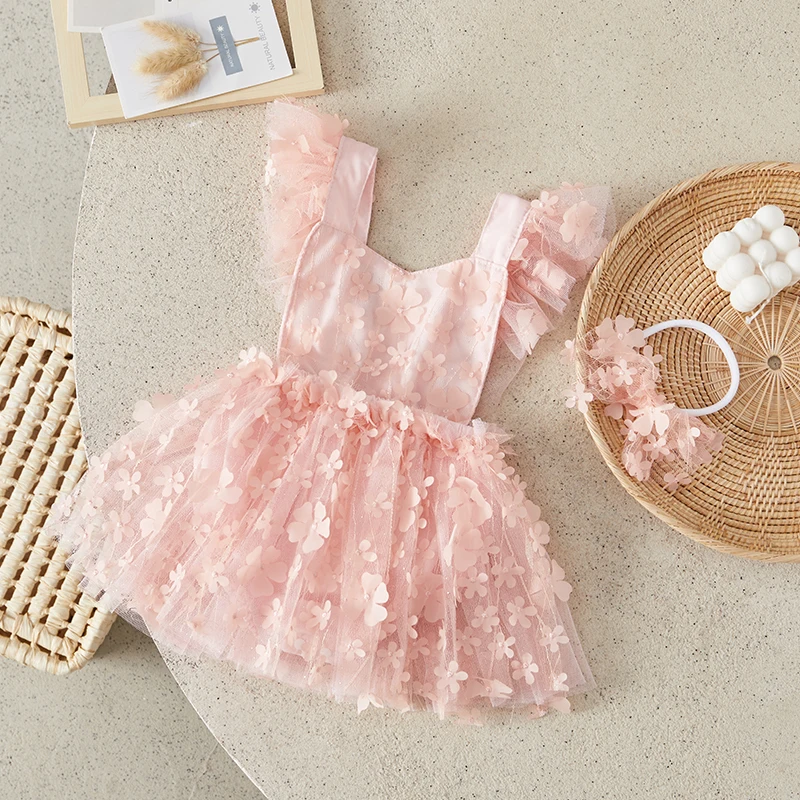 

Suefunskry Baby Girls Romper Dress 3D Flower Fly Sleeve Back Tie-Up Layered Tulle Skirt Hem Toddler Bodysuit with Headband