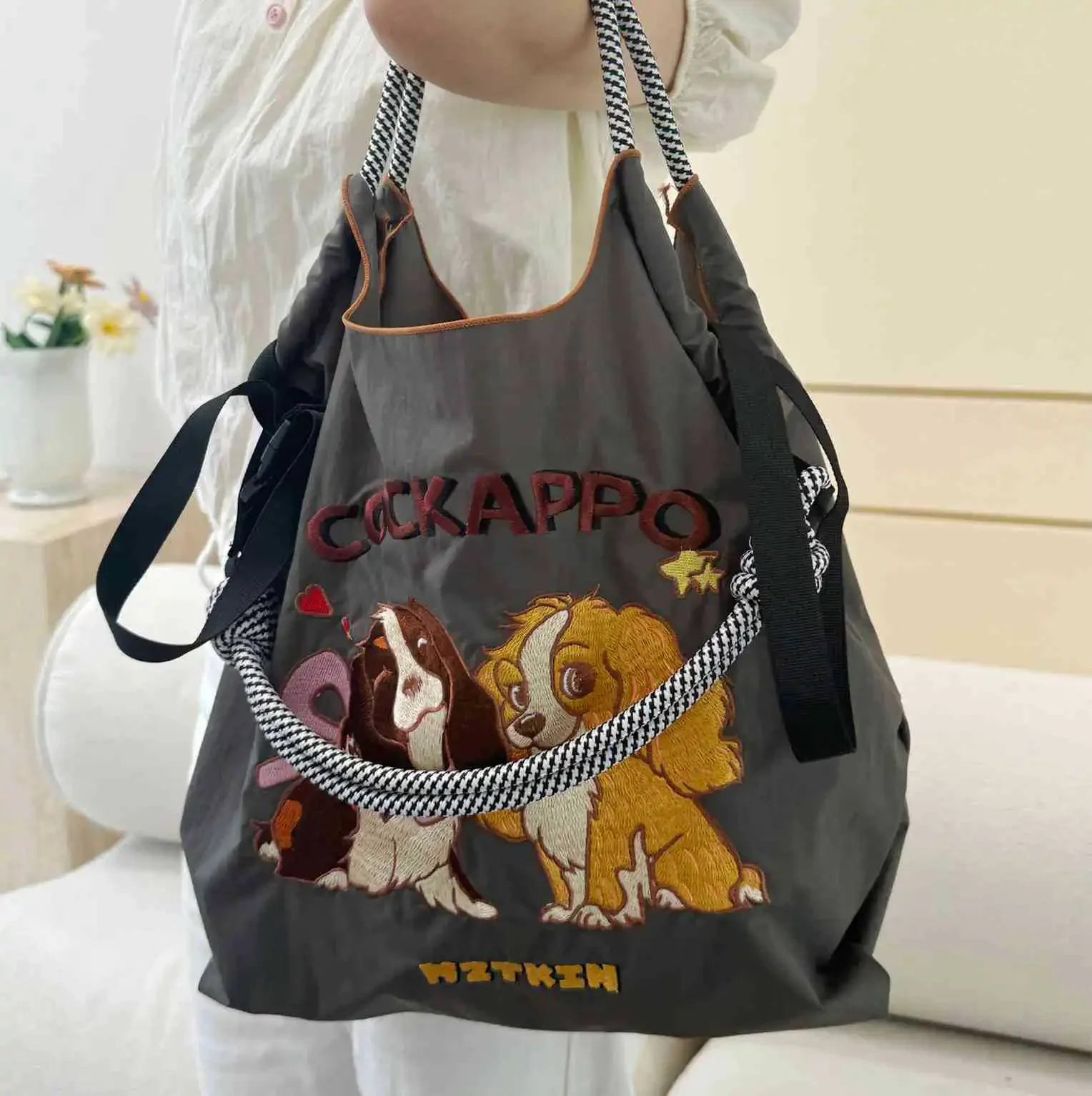 Women's Floral Embroidery Portable Lightweight Shopping Bag Eco-friendly Vintage Large Capacity Handbag Shoulder Crossbody Bag