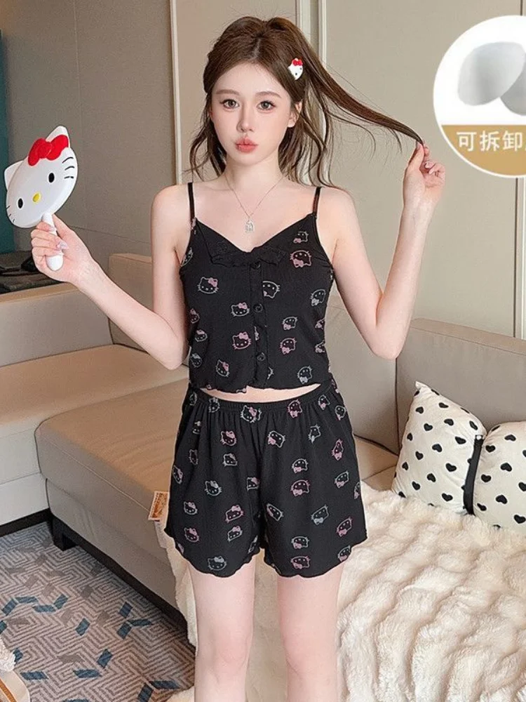سانريو مرحبا كيتي لطيف الحلو حار Y2K فتاة تيز المرأة الصيف القط الصغير تي شيرت مطبوع الكورية نمط موضة سليم البنطال القصير