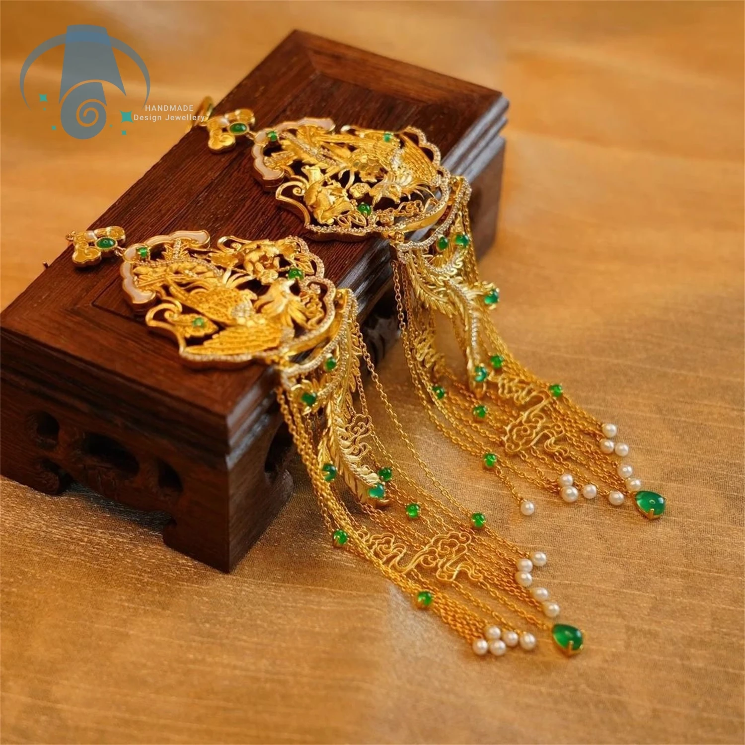 New China Gold Phoenix Tassel Earrings Women Light Luxury Heavy Craftsmanship Elegant Temperament Unique Charm Dangle Ear Hooks