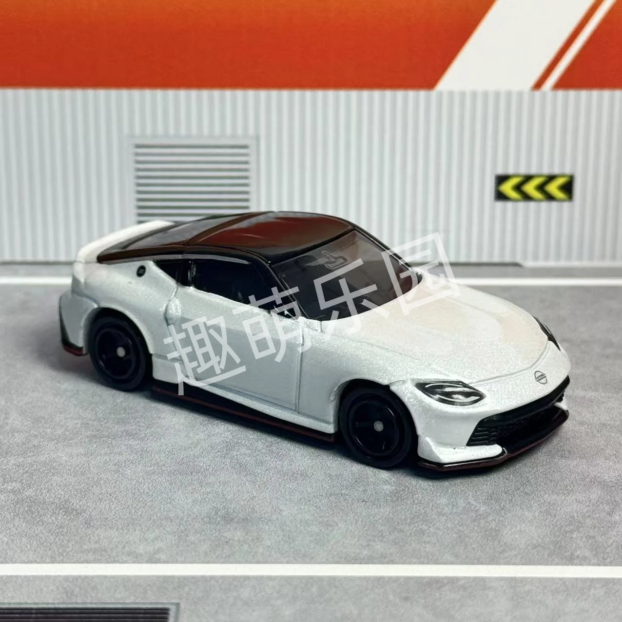 Takara Tomy Tomica NO.88 Fairlady Z Nismo Alloy Car Diecast Model