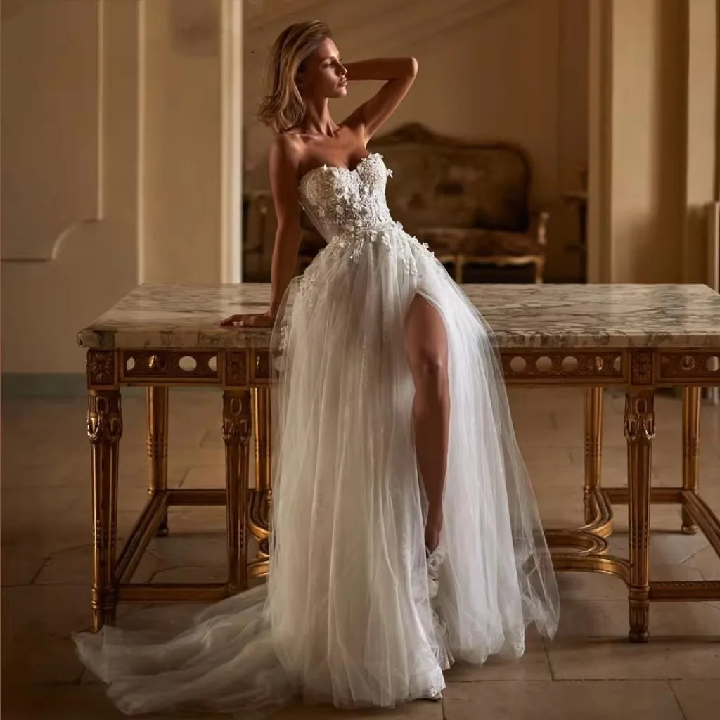 

Customized High Split Wedding Dresses Sweetheart For Women Charming Simple Tulle Flower Applique Bridal Gowns Vestidos De Novia