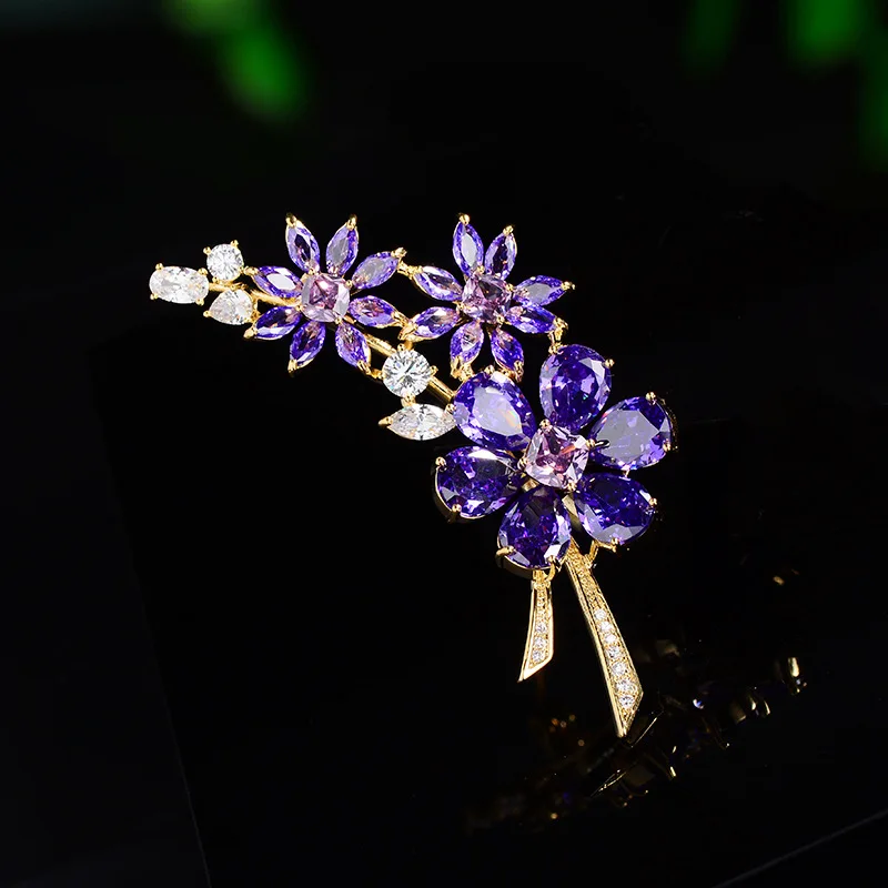 Summer New Elegant Vintage Cubic Zirconia Purple Flower Brooches for Women Luxury Design Corsage Accessories Dress Pins Gift